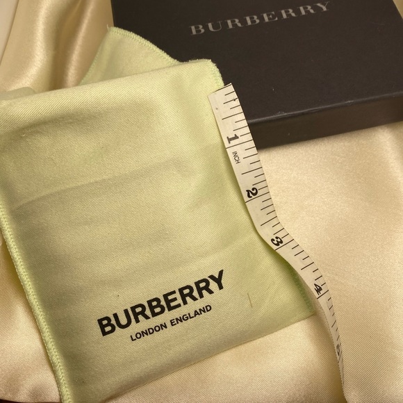 Burberry Wallet DustBag🔥NEW🔥Pistachio Green/Black LOGO/Foldover💚Bundle & Save - Picture 9 of 9